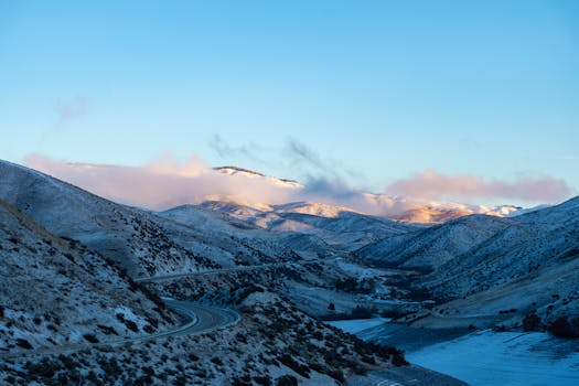 České hory zasypány sněhem: Připravte se na mrazivé větry!